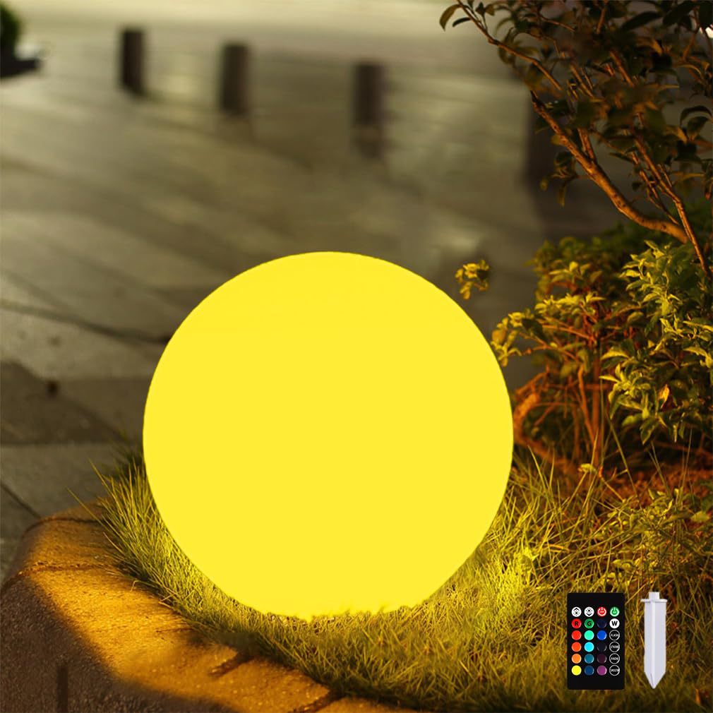 SphereRay | Modern Solar Globe Light for Outdoor Spaces