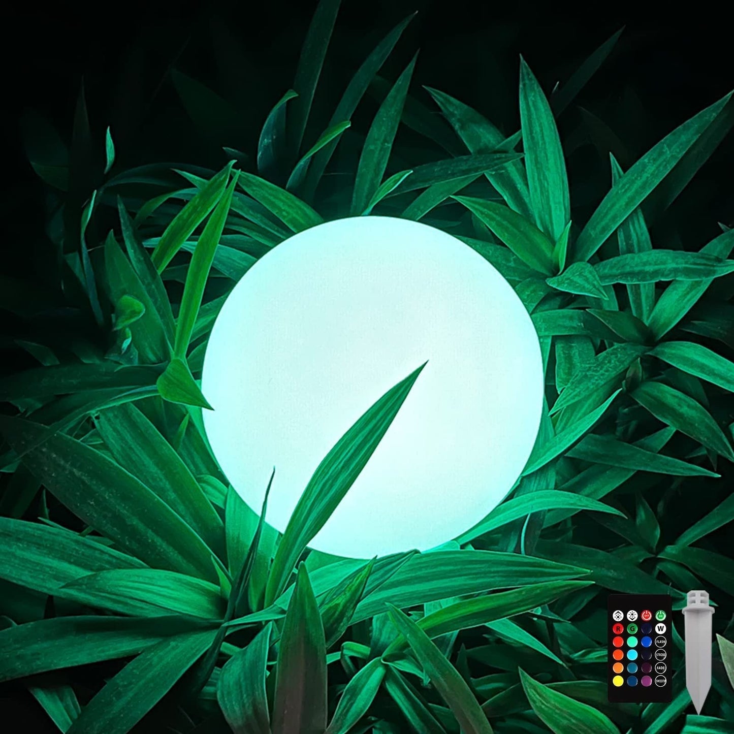 SphereRay | Modern Solar Globe Light for Outdoor Spaces