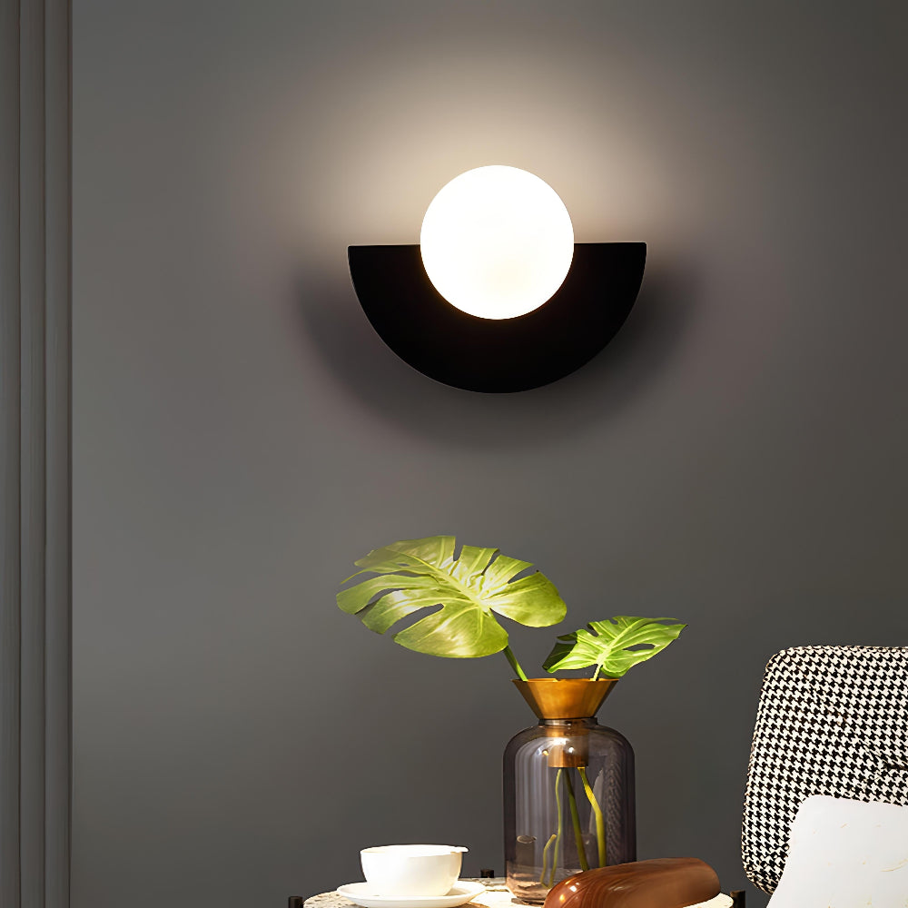 Half-Moon Wall Light – Nordic LED Design for Modern Interiors