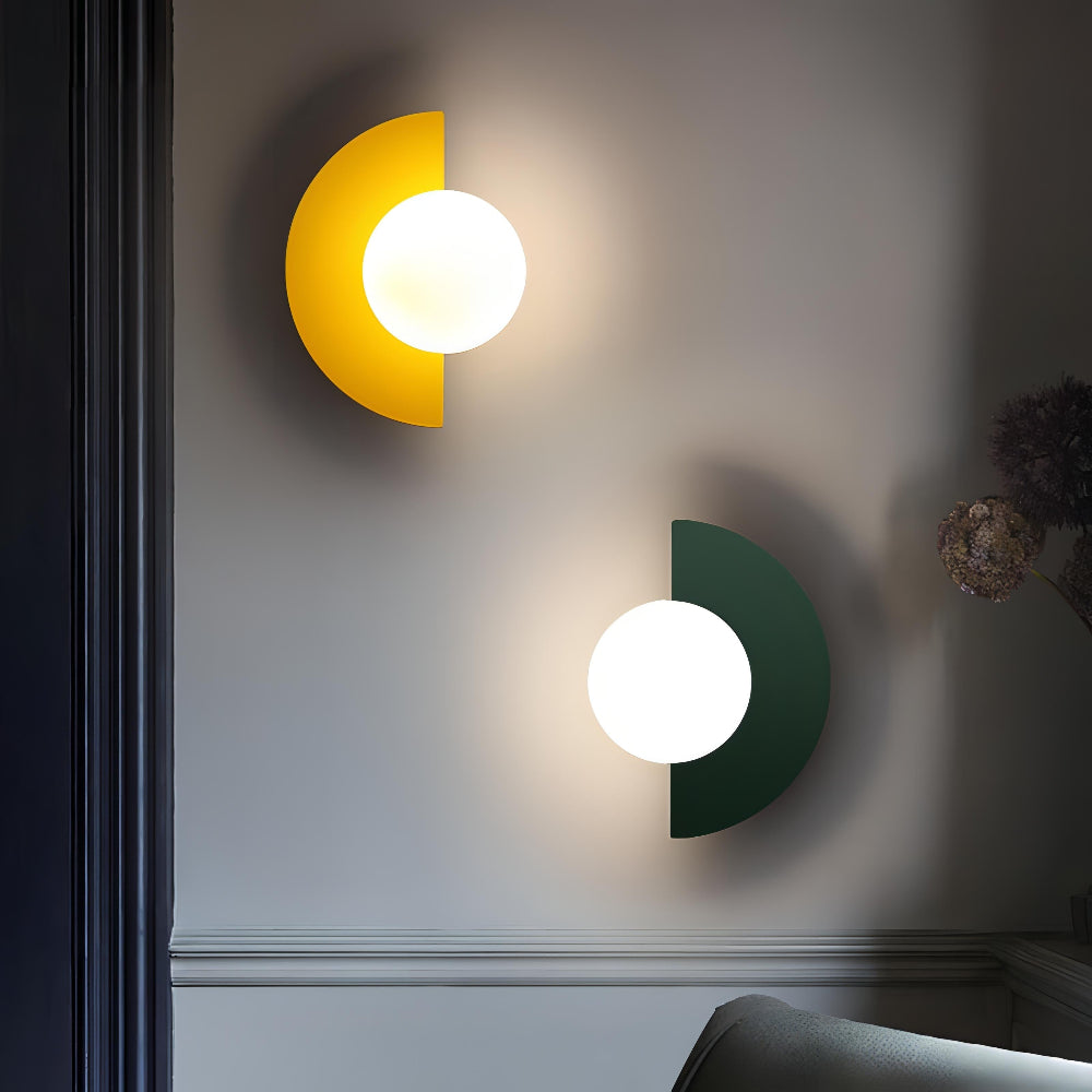 Half-Moon Wall Light – Nordic LED Design for Modern Interiors