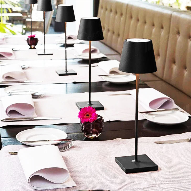 Modern Rechargeable LED Wireless Table Lamp (Special)