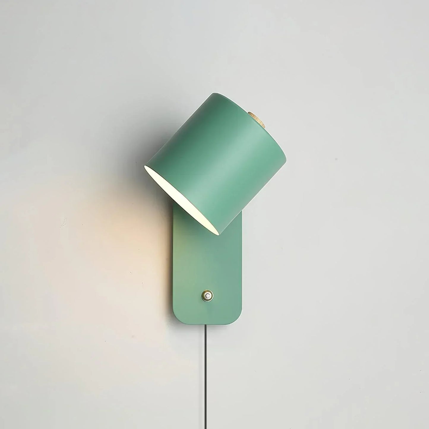 Lunara | Cylindrical Wall Lamp with Plug-In Cord