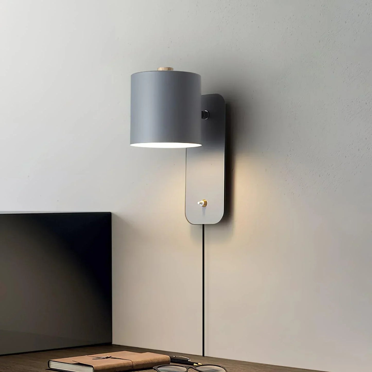 Lunara | Cylindrical Wall Lamp with Plug-In Cord