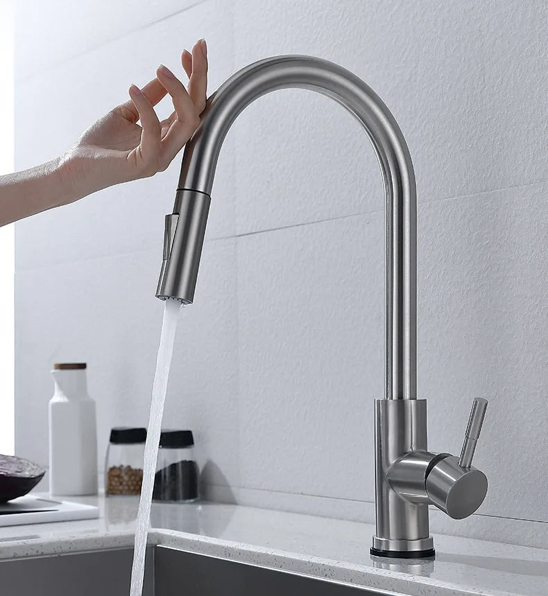 TouchTech Pull-Out Kitchen Tap – Sensor Touchless Mixer Tap with Flexible Spout | Modern Brass Faucet