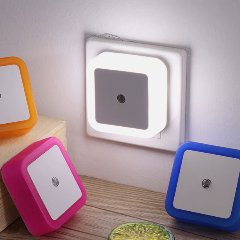 SensorGlow – Smart Sensor Night Light with Long-Lasting Brightness