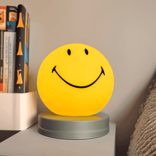 SmileyGlow Night Lamp | Dimmable LED Bedside Light with Modern Design & Warm Ambience